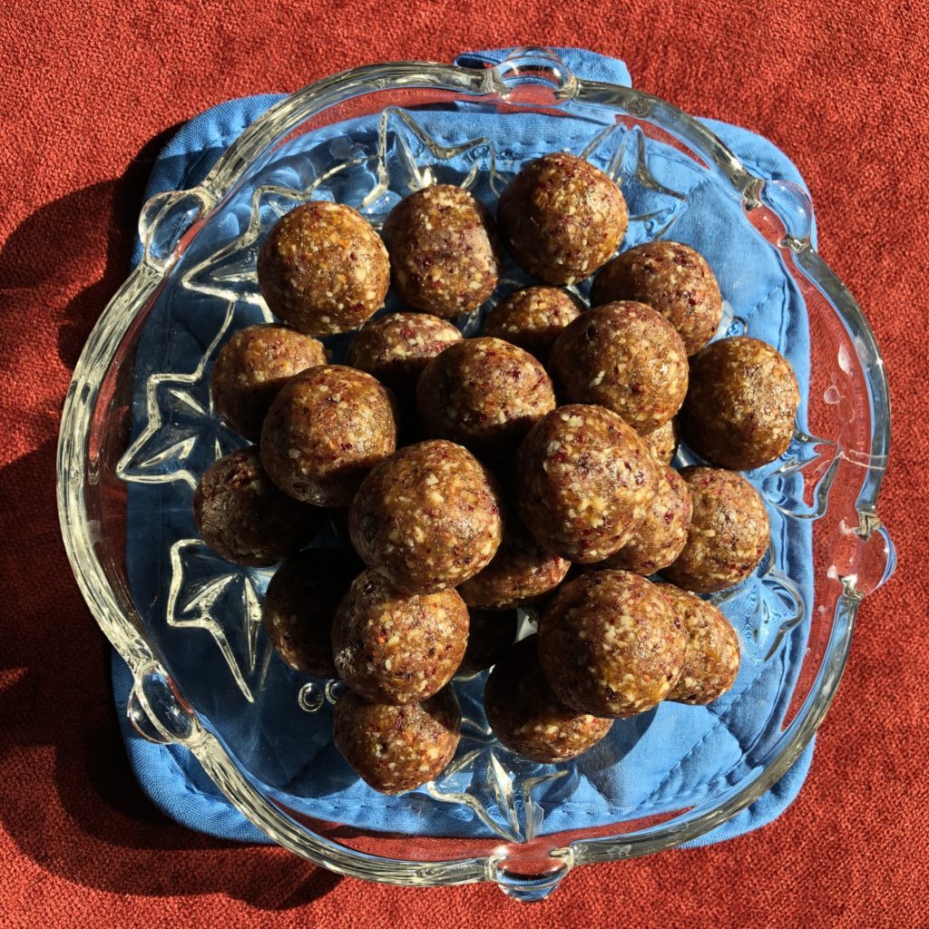 Sushil’s Cranberry Ladoos (Dried fruit Bonbons)